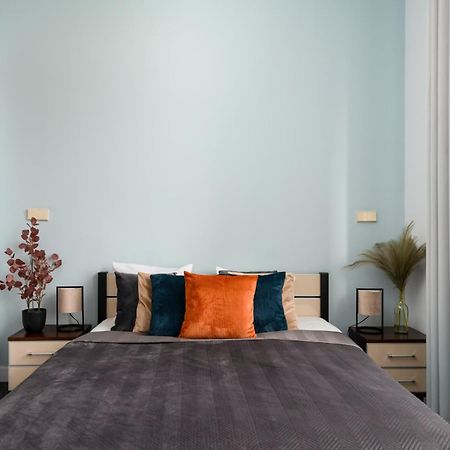 Prestige Apartment - Elegant & Quiet Stay 3 Rooms 90M2 - As Home Apartamenty Rynek 508 Вроцлав Екстериор снимка