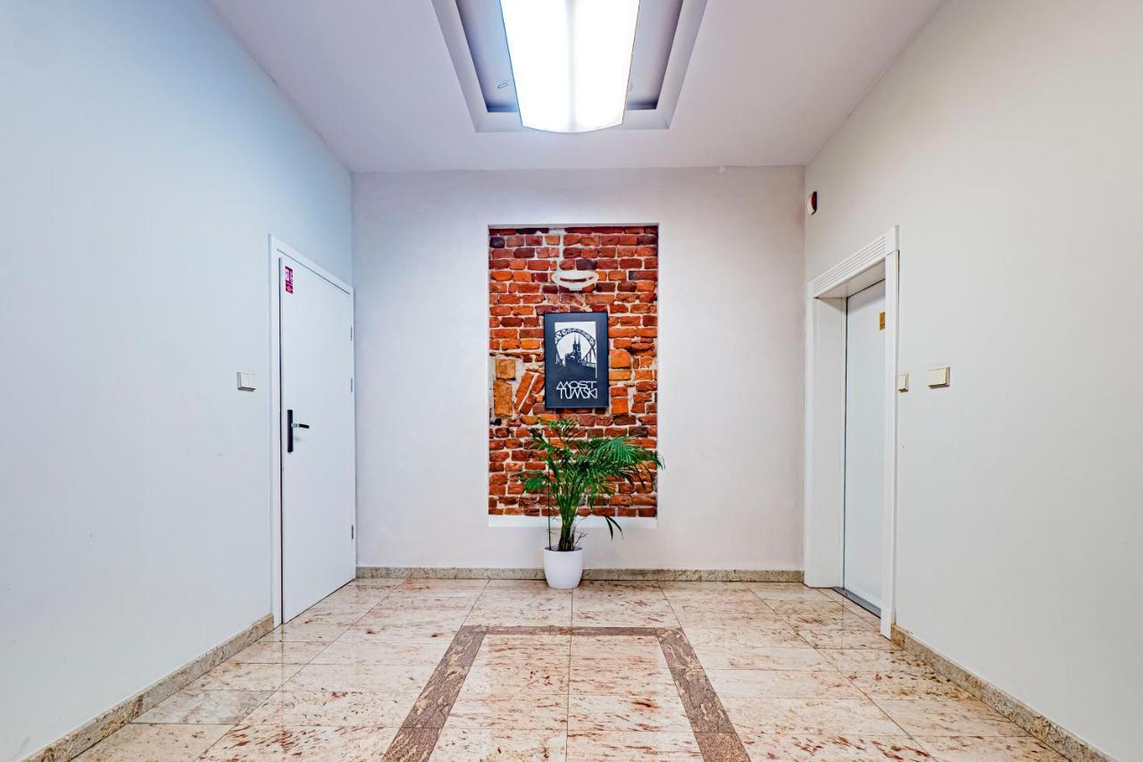 Prestige Apartment - Elegant & Quiet Stay 3 Rooms 90M2 - As Home Apartamenty Rynek 508 Вроцлав Екстериор снимка